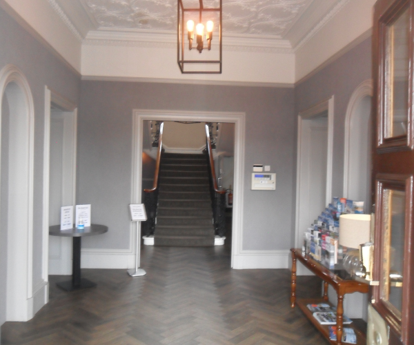 The Royal Hotel 7 10